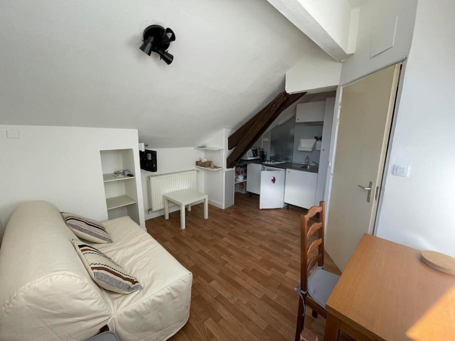 Appartement T2 Bagneres-de-Luchon ภายนอก รูปภาพ
