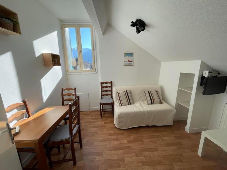 Appartement T2 Bagneres-de-Luchon ภายนอก รูปภาพ